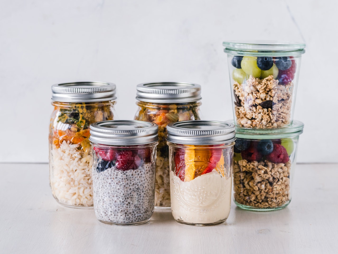 5 Easy-To-Pack Road Trip Snacks To Try